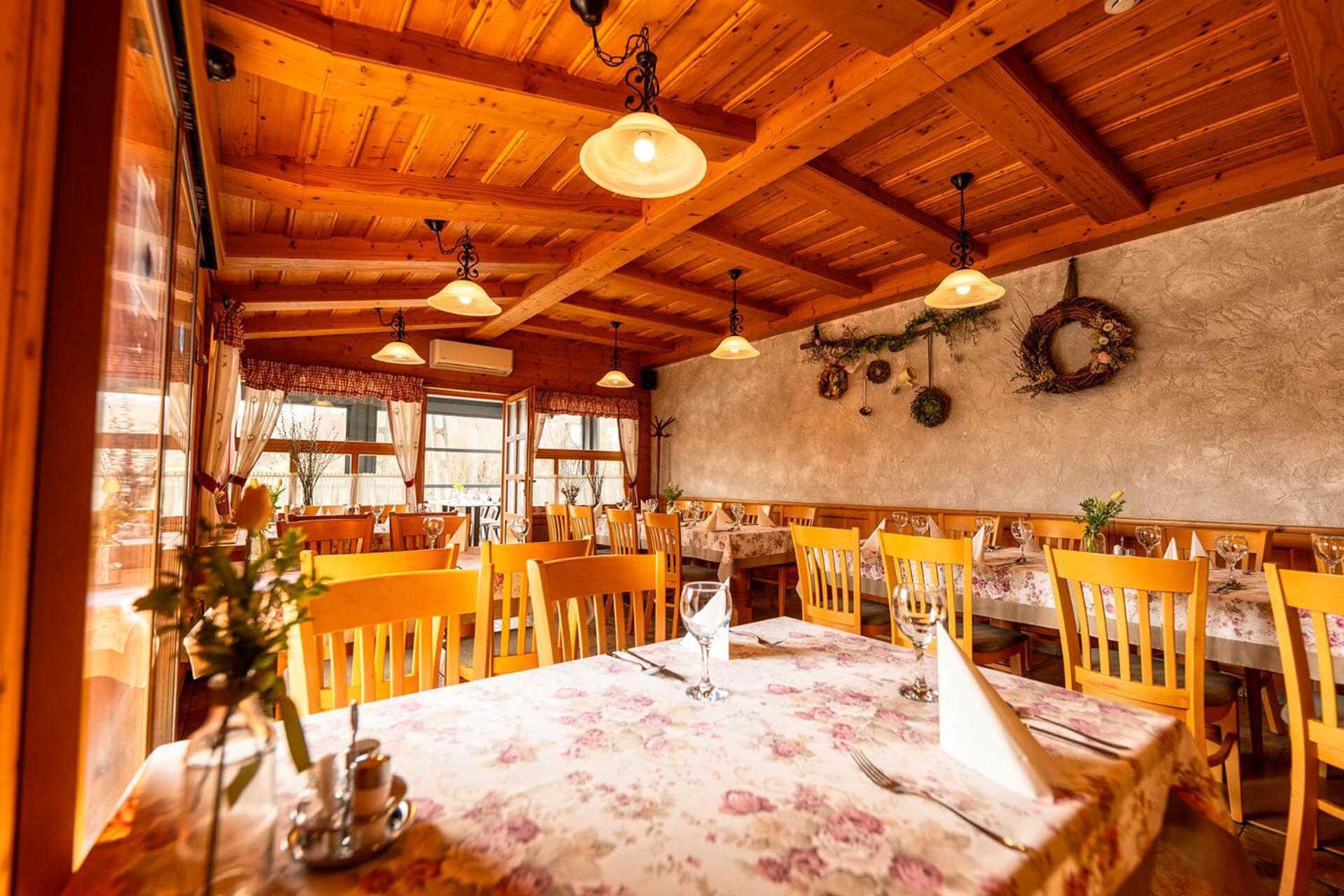 Kakukk Vendeglo Panzio Bed & Breakfast Band Luaran gambar